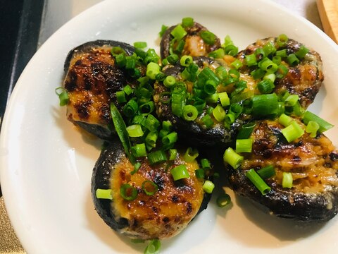 しいたけの味噌マヨ焼き